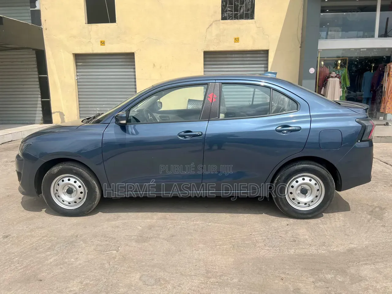 Nouveau Suzuki Dzire 2025 Bleu