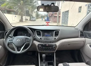 Hyundai Tucson 2017 Doré