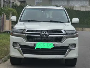 Toyota Land Cruiser 4.5 V8 GXR 2020 Blanc
