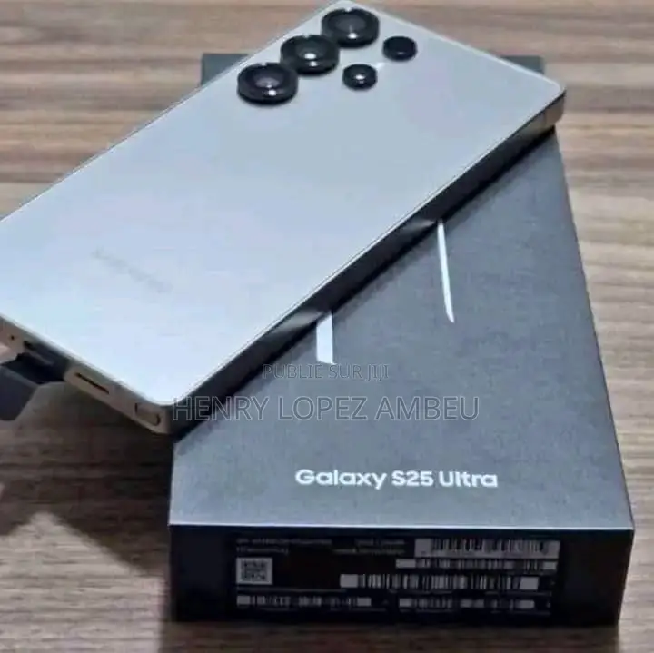 Nouveau Samsung Galaxy S25 Ultra 256 GB Gris