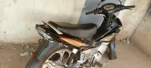 Nouveau KTM Duke 125 2025 Noir