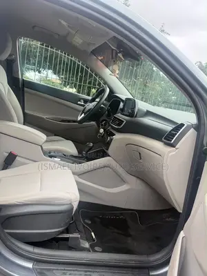 Hyundai Tucson 2019 Gris