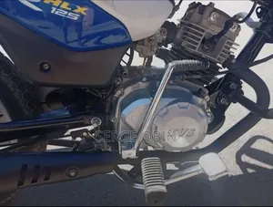 Nouveau TVS Max 125 2026 Bleu