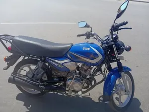 Nouveau TVS Max 125 2026 Bleu