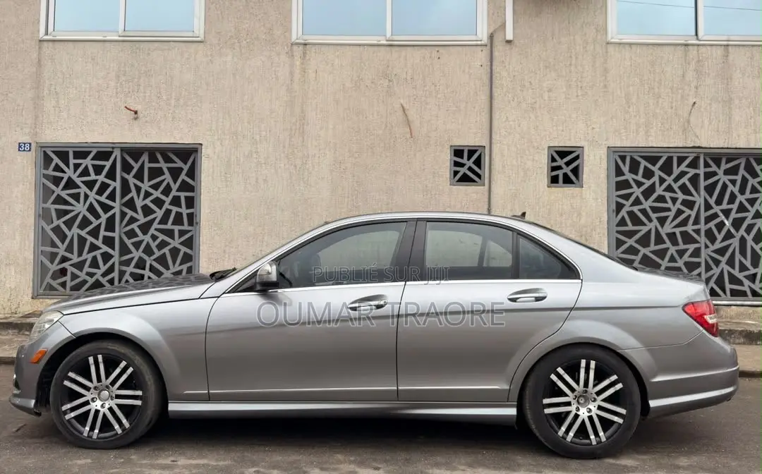 Mercedes-Benz C350 2009 Gris
