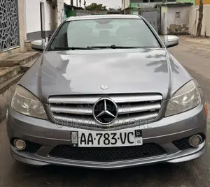 Mercedes-Benz C350 2009 Gris