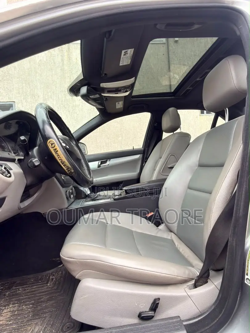 Mercedes-Benz C350 2009 Gris