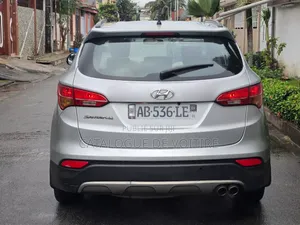 Hyundai Santa Fe 2016 Gris