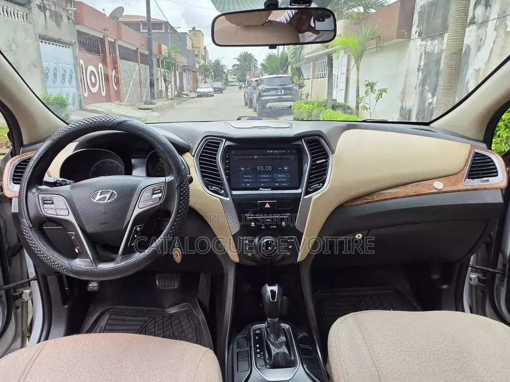 Hyundai Santa Fe 2016 Gris