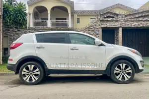 Kia Sportage Base 4dr FWD (2.4L 4cyl 6M) 2012 Gris