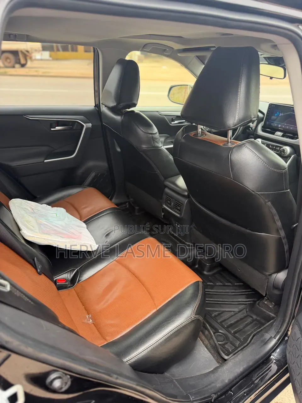 Toyota RAV4 2025 Noir