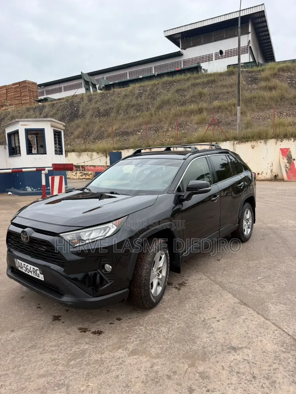Toyota RAV4 2025 Noir