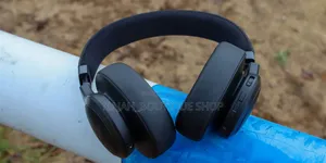 JBL Live 770nc