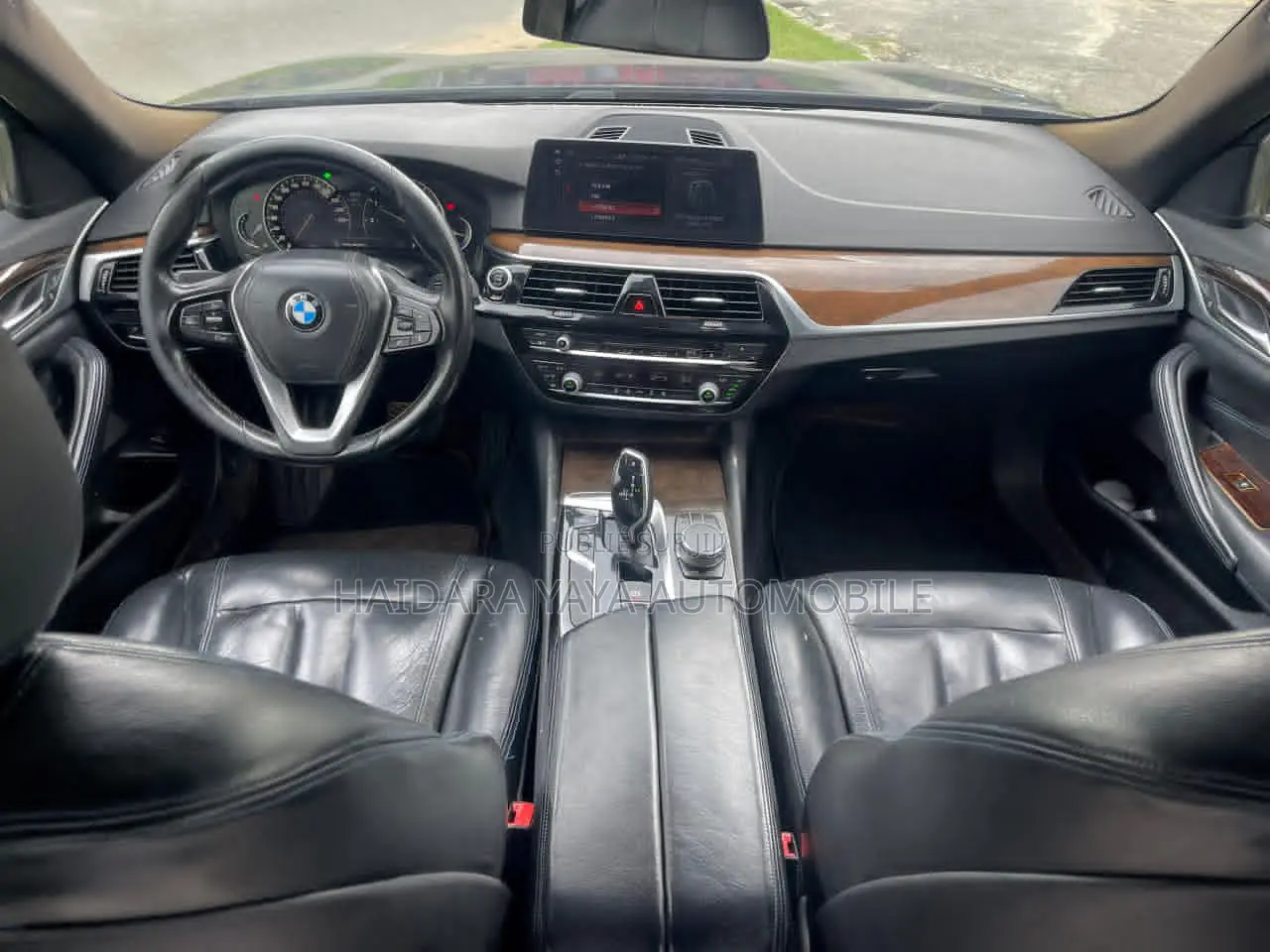 BMW 520i 2018 Bleu
