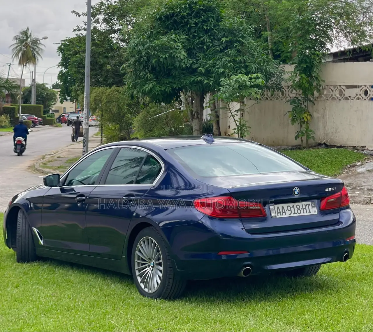 BMW 520i 2018 Bleu