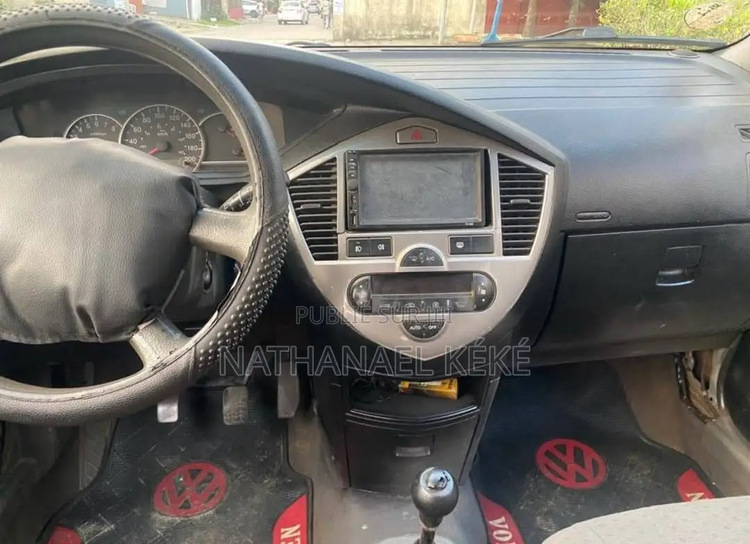 Kia Carens 1.8 EX 2005 Noir
