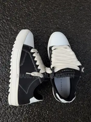 Crocs Chaussures Fermées Disponibles !