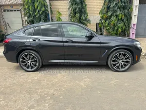 BMW X4 xDrive30i 2021 Noir