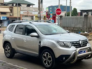 Renault Duster 2021 Gris