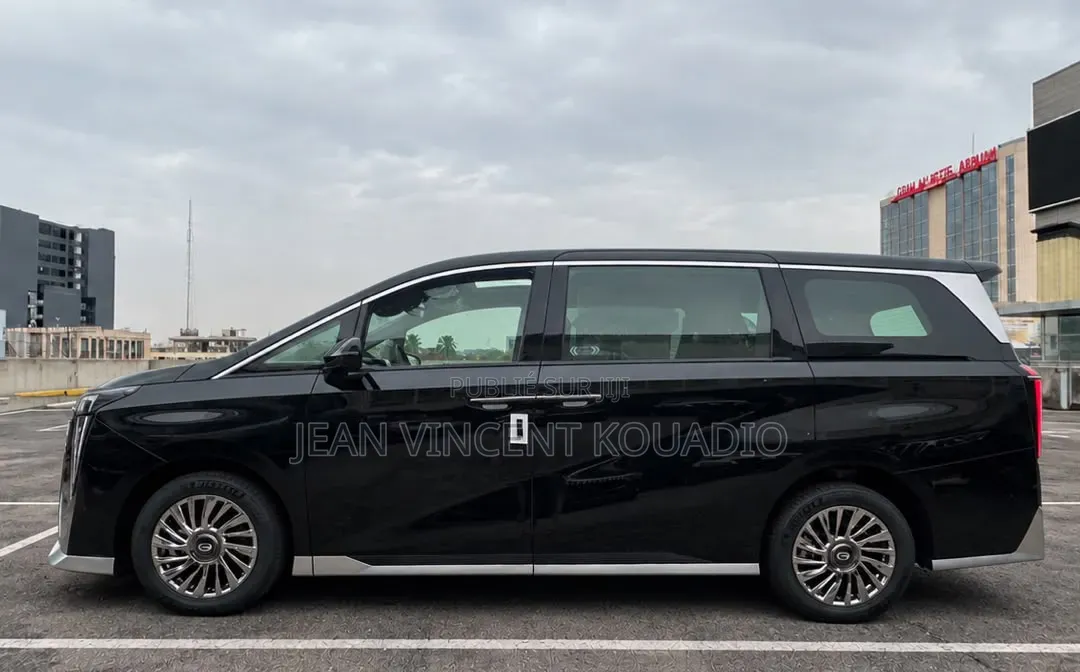 Nouveau GAC GM8 2025 Noir