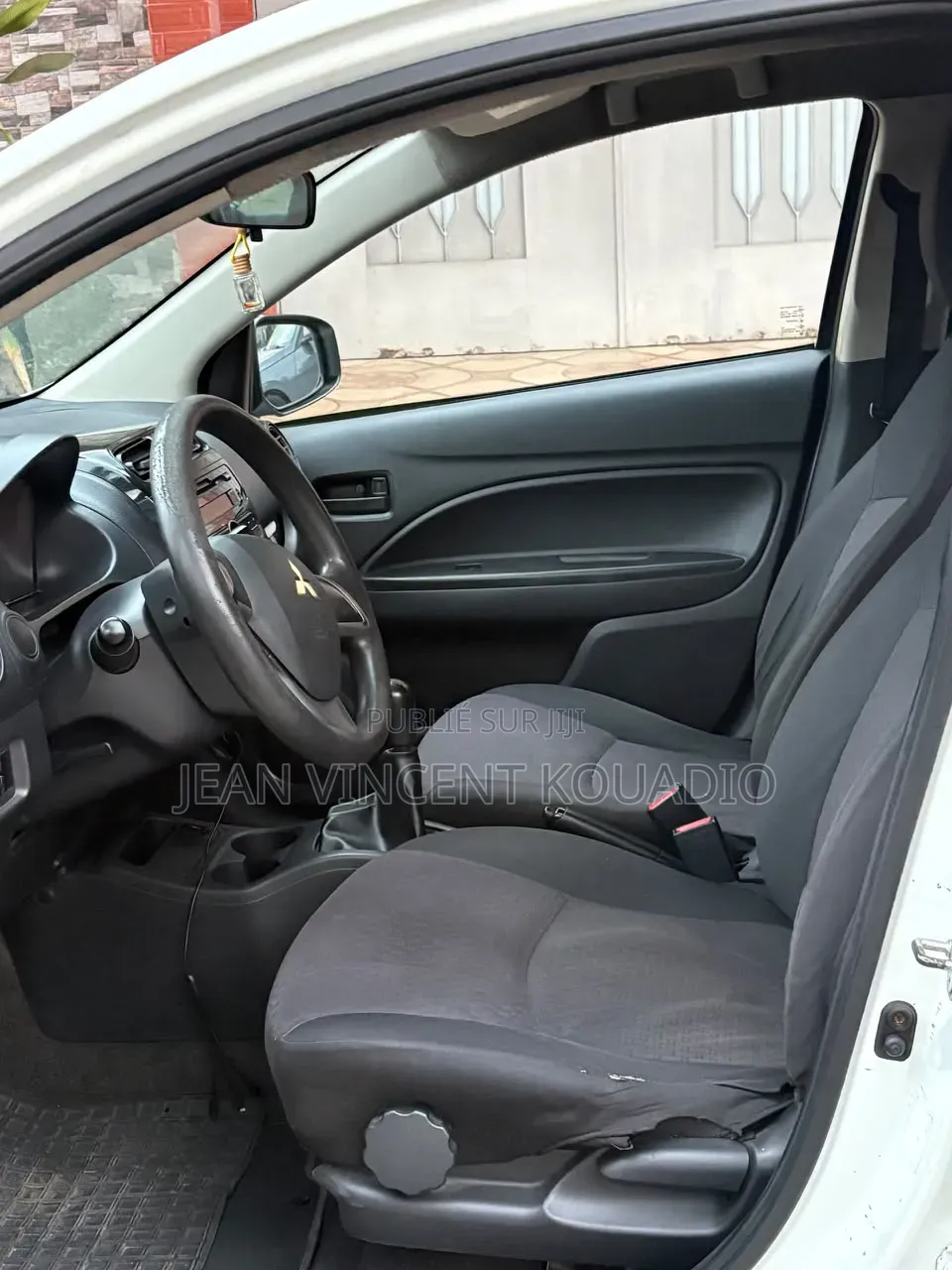 Mitsubishi Spacestar 2019 Blanc
