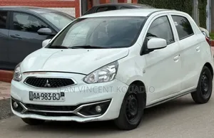Mitsubishi Spacestar 2019 Blanc