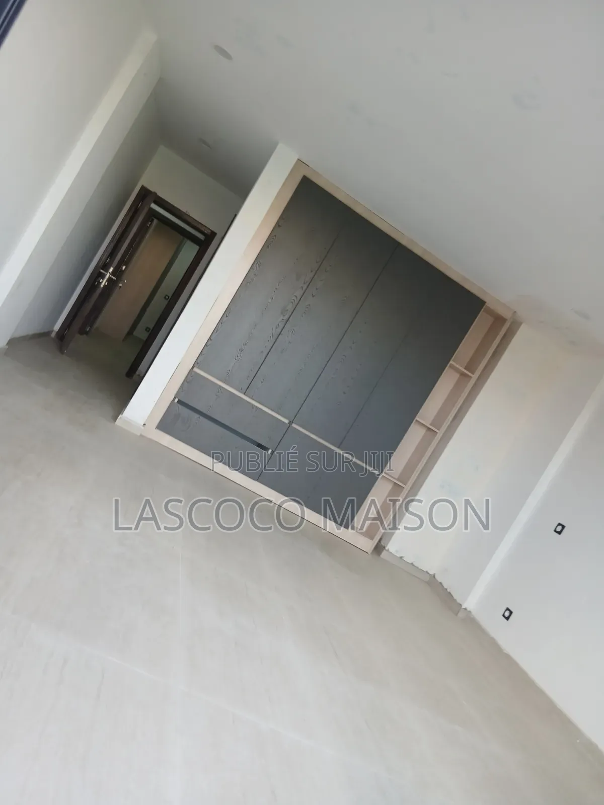 3chbre Appartement dans Lascoco Maison, Cocody à Louer