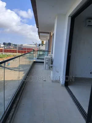 3chbre Appartement dans Lascoco Maison, Cocody à Louer