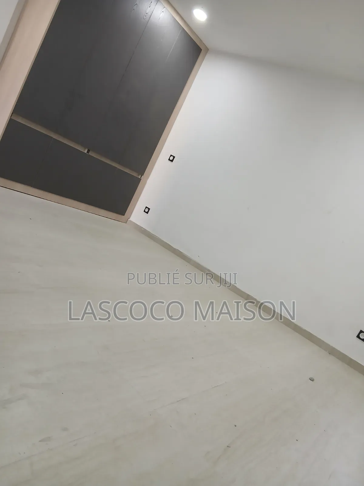 3chbre Appartement dans Lascoco Maison, Cocody à Louer