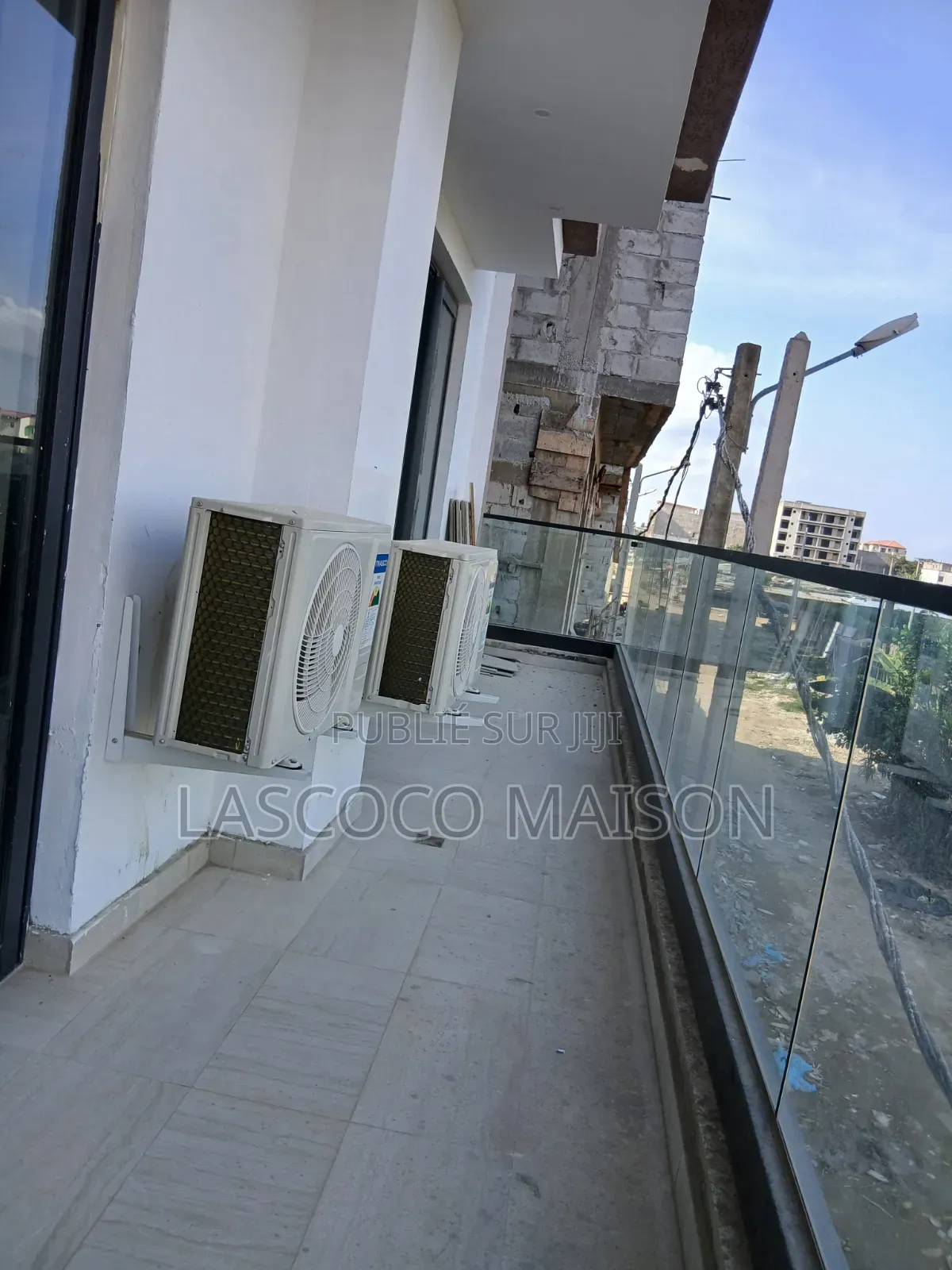 3chbre Appartement dans Lascoco Maison, Cocody à Louer