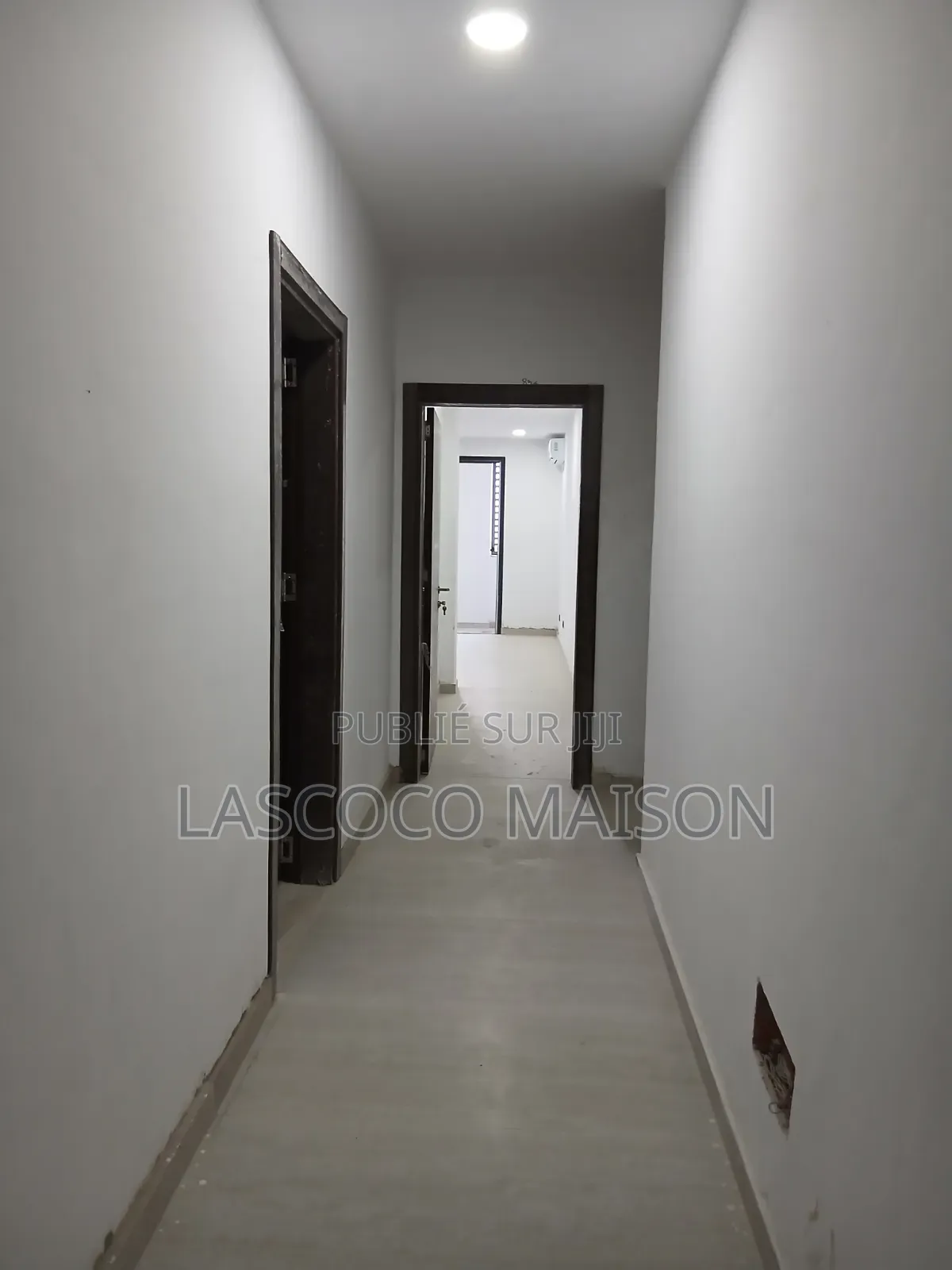 3chbre Appartement dans Lascoco Maison, Cocody à Louer