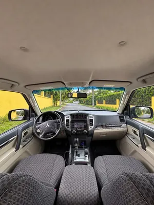 Mitsubishi Pajero 2023 Noir