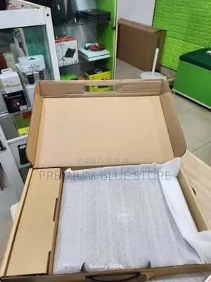 Nouveau Dell Latitude 3410 16GB Intel Core i5 SSD 512GB