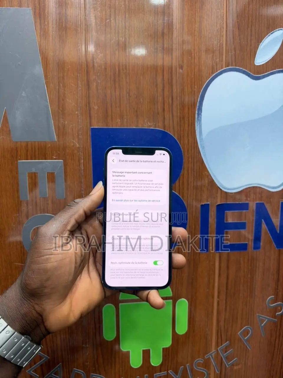 Pomme iPhone 12 64 GB Bleu