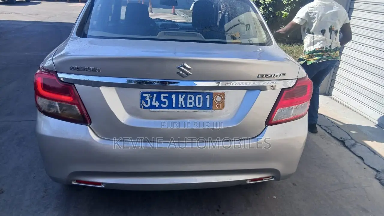 Suzuki Dzire 2022 Gris