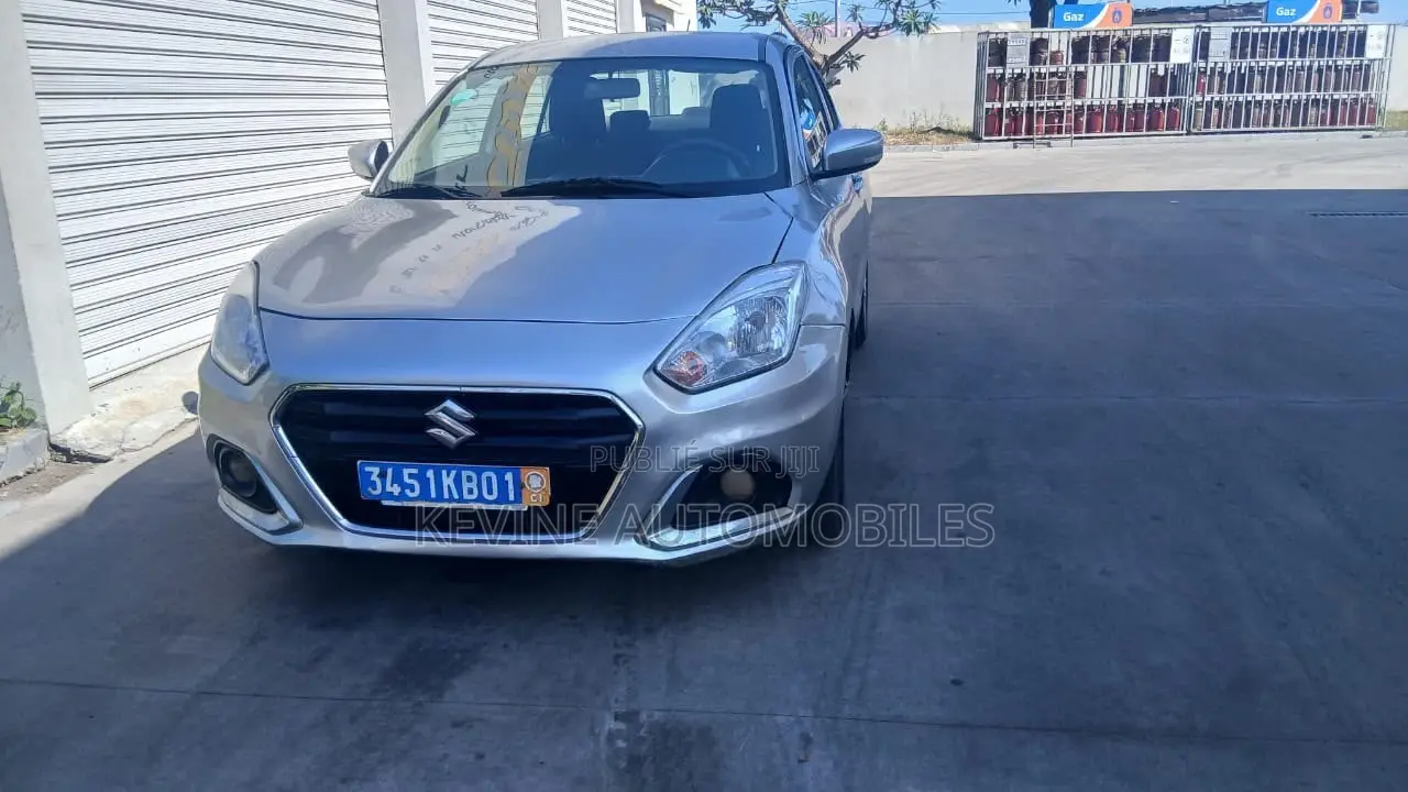 Suzuki Dzire 2022 Gris