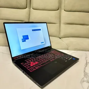 Nouveau Asus TUF Gaming F17 16GB Intel Core i7 SSD 512GB