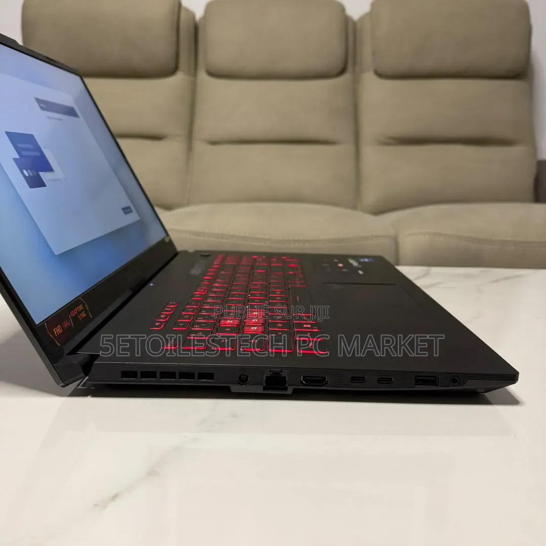 Nouveau Asus TUF Gaming F17 16GB Intel Core i7 SSD 512GB