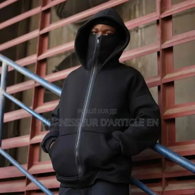 Pull À Capuche