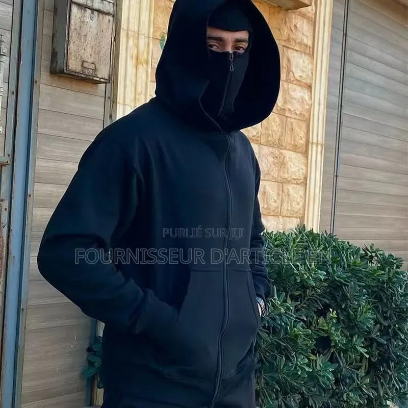 Pull À Capuche
