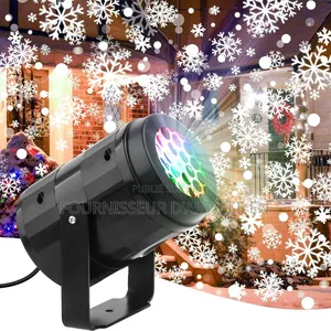 Projection Lumineuse Extérieure De Flocons De Neige