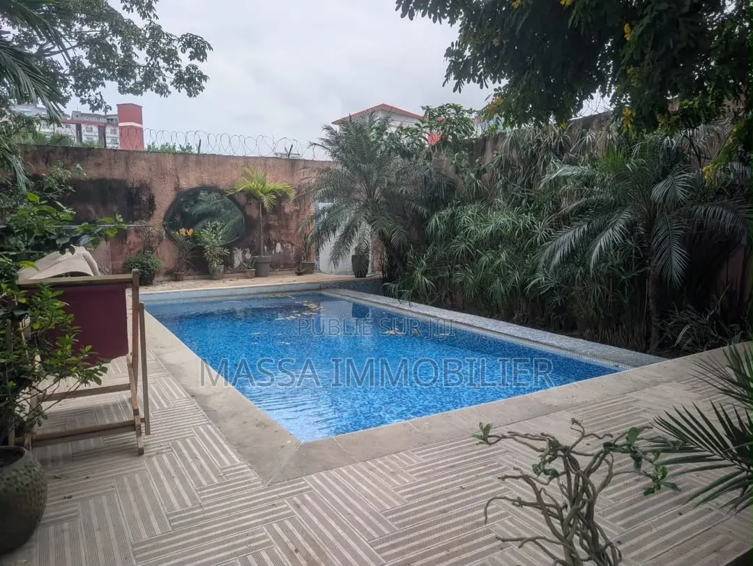 4chbre Villa dans Massa Immobilier, Marcory à Louer