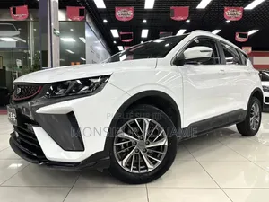 Geely Coolray 1.5 FWD 2022 Blanc cassé