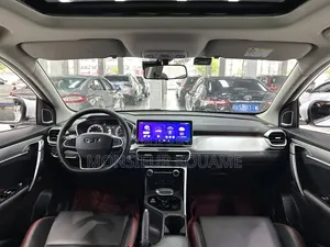 Geely Coolray 1.5 FWD 2022 Blanc cassé