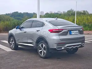 Haval F7 2022 Gris