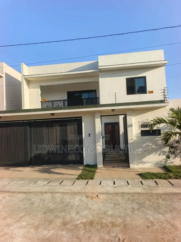 4chbre Duplex dans Bingerville à Louer