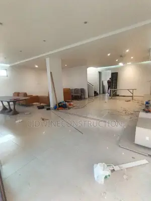 4chbre Duplex dans Bingerville à Louer