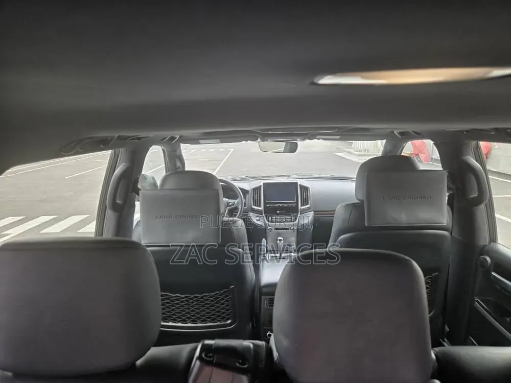 Toyota Land Cruiser 5.7 V8 VXR 2020 Noir