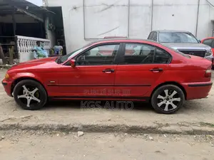 BMW 318ti 2002 Rouge