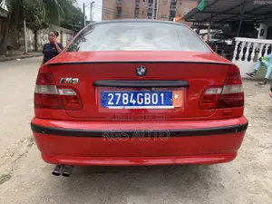 BMW 318ti 2002 Rouge